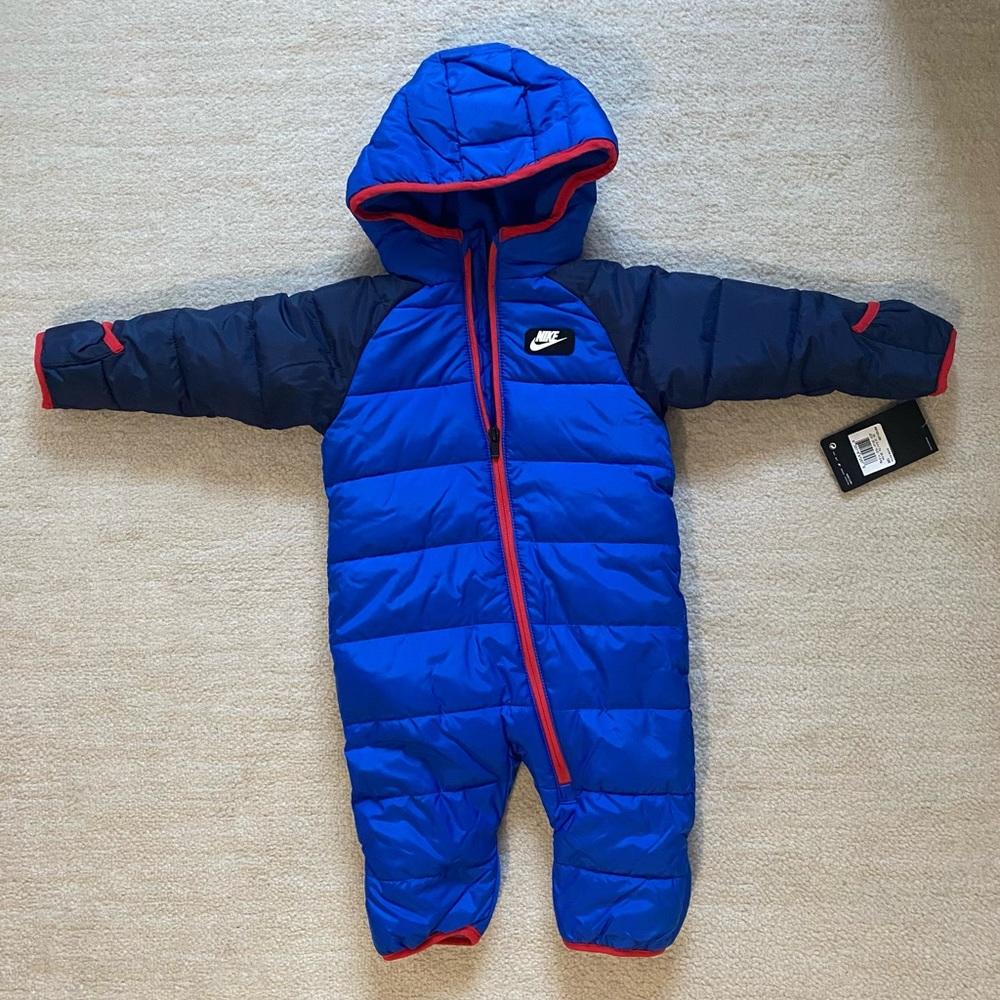 **SOLD** NIKE Puffersuit, Size: 12M, Color: Blue w/ red